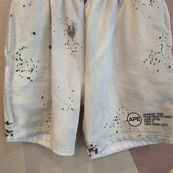 Bored Ape Yacht Club BAYC Apefest 2022 Swamp Spray Shorts Large - Picture 5 of 9